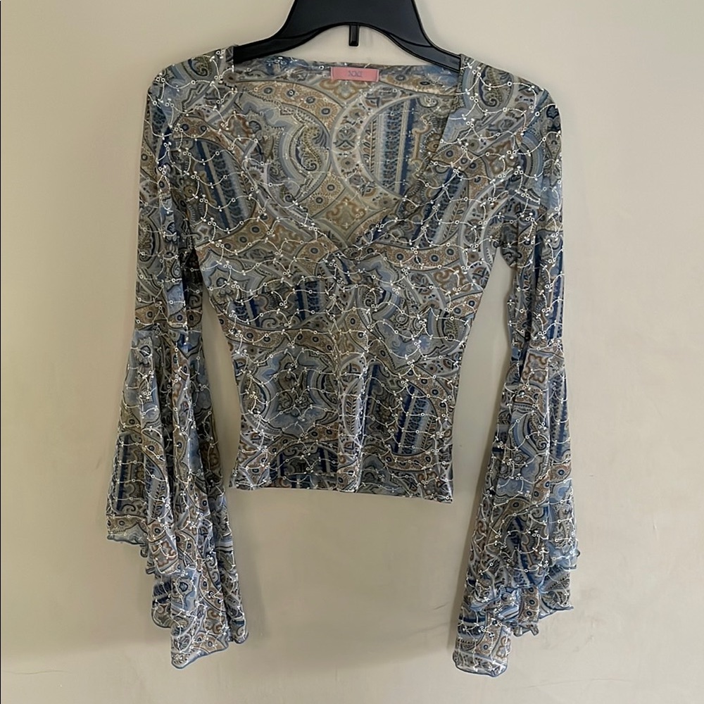 Forever 21 Blue and Tan Paisley Blouse